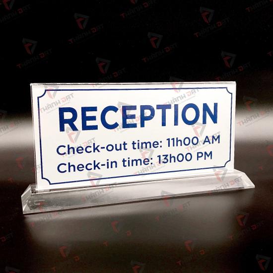 Biển chức danh mica