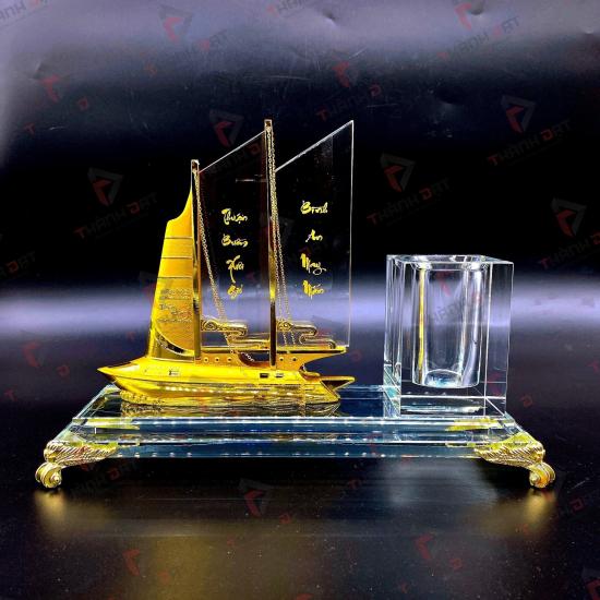 Bộ để bàn pha lê